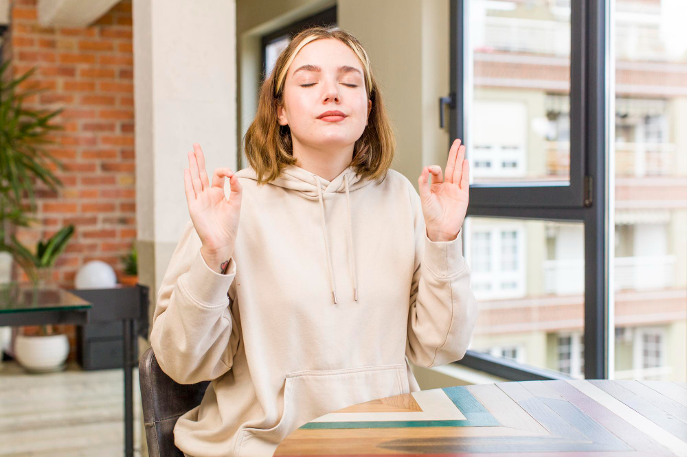 Cum să te relaxezi eficient folosind tehnici de mindfulness