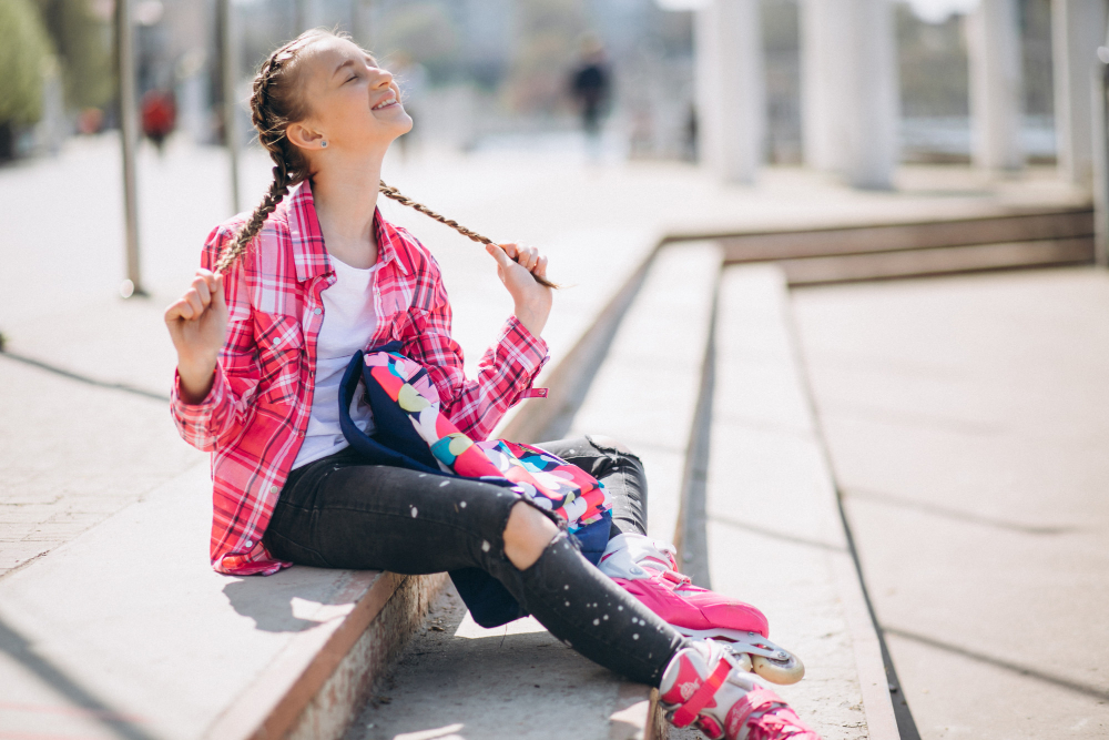 Cum să porți haine în stil urban sport cu aer relaxat și cool